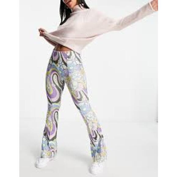 Urban Outfitters Damson Madder Flared Bell Bottom Pants Peggy Psych US 6 NWT - Picture 1 of 13